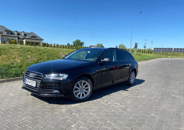 Audi A4 cena 39800 przebieg: 211000, rok produkcji 2013 z Grójec małe 121